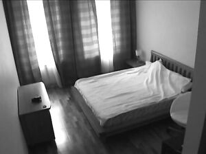 Квартирант попался на съемке порно