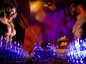 Рабочие отношения на дне бокала