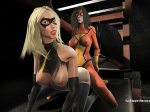 Брюнетка страпонит сексуальную блондинку