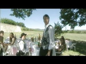 Эротический клип на русскую поп песенку