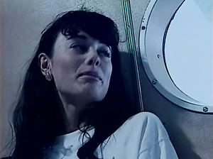 Жеребец отжарил хорошенькую брюнетку на борту самолета