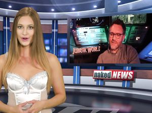 Голые новости с красивыми обнаженными ведущими